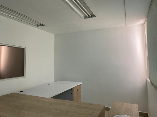 Oficina en arriendo en Cristo Rey, Medellín, 180 m² · foto 4 de 11