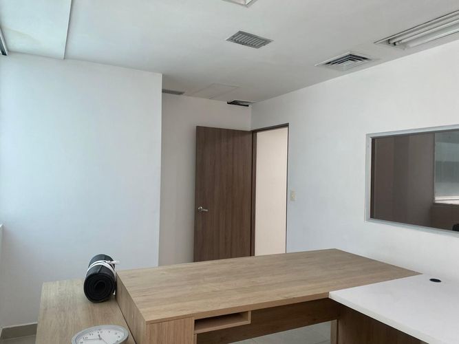 Oficina en arriendo en Cristo Rey, Medellín, 180 m² · foto 5 de 11