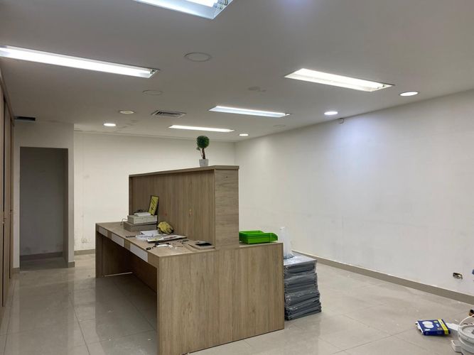 Oficina en arriendo en Cristo Rey, Medellín, 180 m² · foto 7 de 11