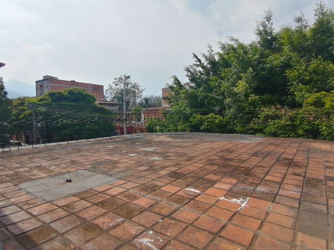 Edificio en venta en Belén, Medellín, 393 m² · foto 17 de 18