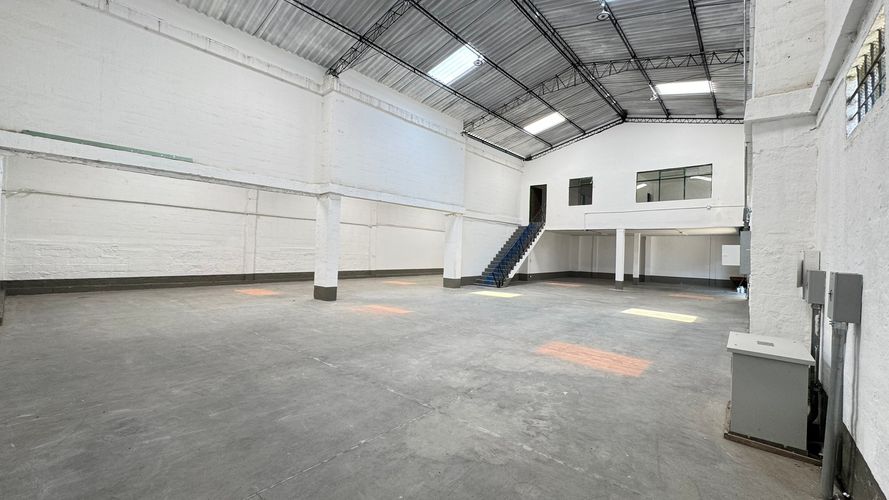 Bodega en arriendo en Arroyohondo, Yumbo, 500 m² · foto 3 de 20