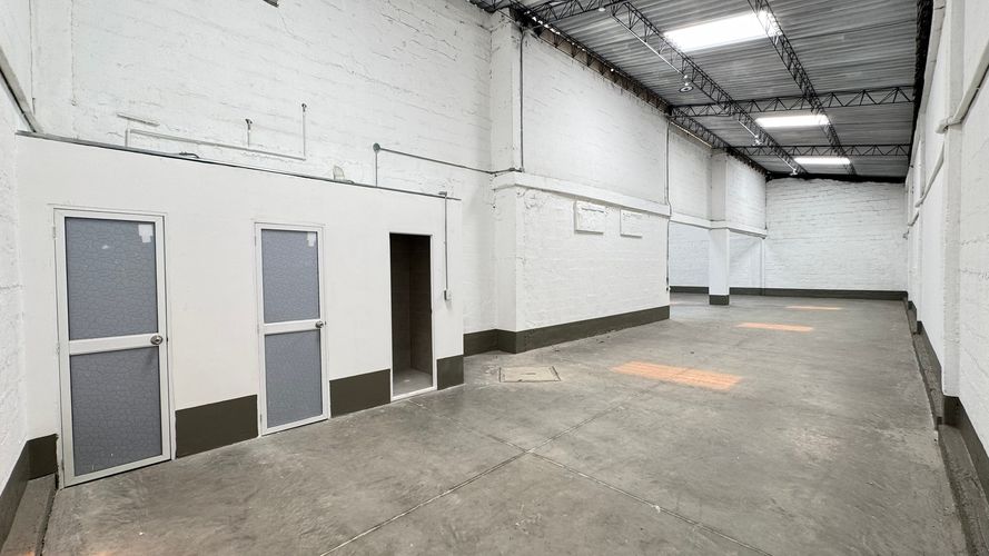 Bodega en arriendo en Arroyohondo, Yumbo, 500 m² · foto 4 de 20