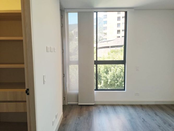 Apartamento de 2 alcobas en arriendo en El Poblado, Medellín, 109 m² · foto 8 de 19