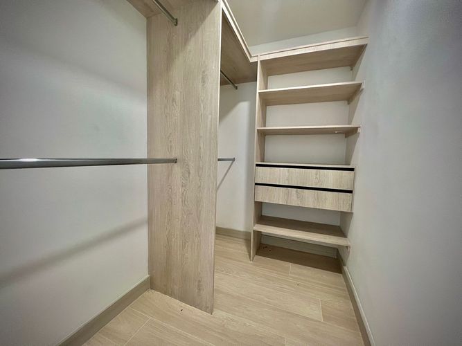 Apartamento de 2 alcobas en venta en Los Alcazares, Sabaneta, 74 m² · foto 5 de 23