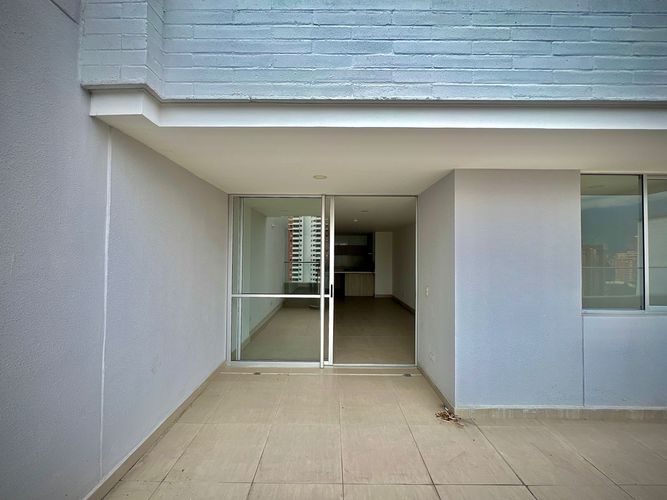 Apartamento de 2 alcobas en venta en Los Alcazares, Sabaneta, 74 m² · foto 23 de 23