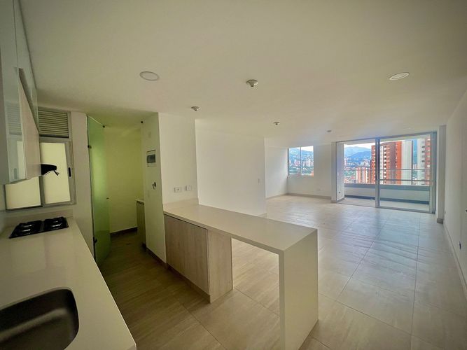 Apartamento de 2 alcobas en venta en La Doctora, Sabaneta, 79 m² · foto 5 de 19
