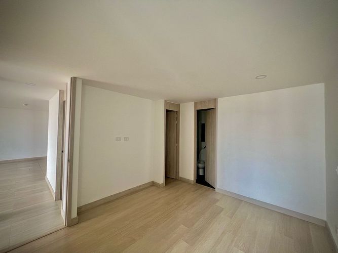 Apartamento de 2 alcobas en venta en La Doctora, Sabaneta, 79 m² · foto 13 de 19