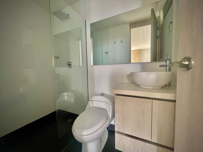 Apartamento de 2 alcobas en venta en La Doctora, Sabaneta, 79 m² · foto 18 de 19