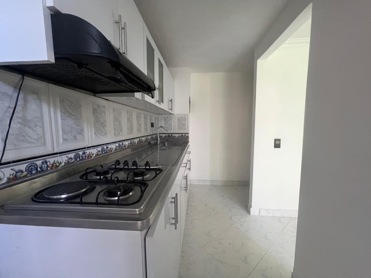 Apartamento en venta en El Dorado, Envigado · foto 4 de 14