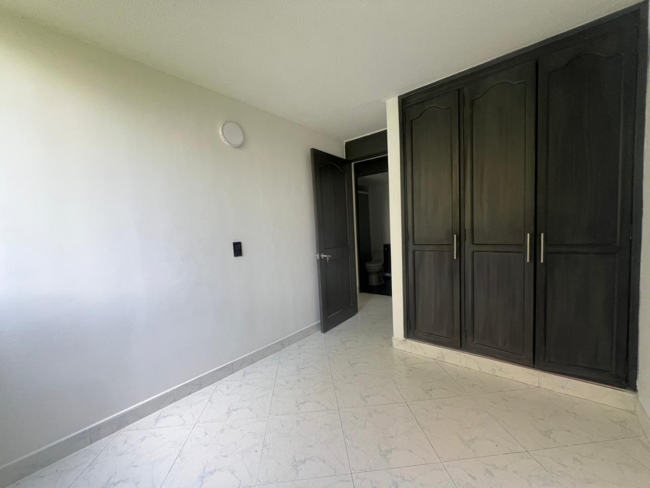 Apartamento en venta en El Dorado, Envigado · foto 13 de 14