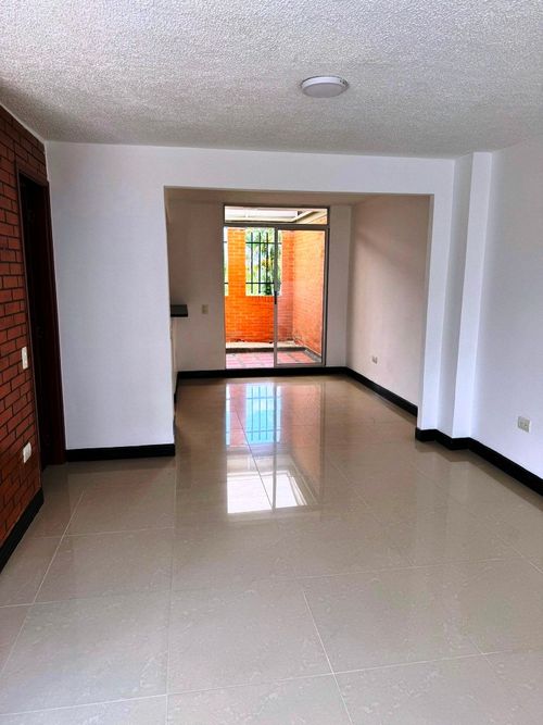 Casa de 3 alcobas en venta en Belmonte Alto, Pereira, 129 m² · foto 6 de 21