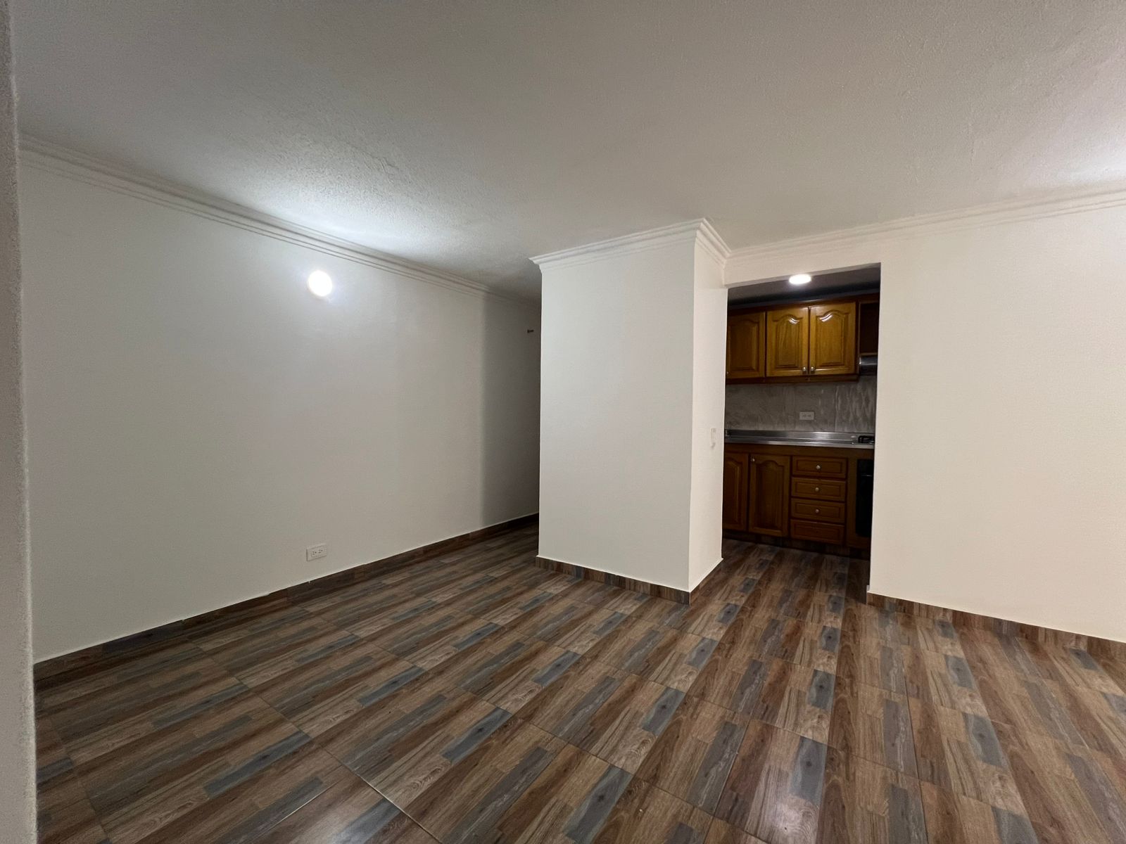 Apartamento en venta en El Dorado, Envigado · foto 3 de 17