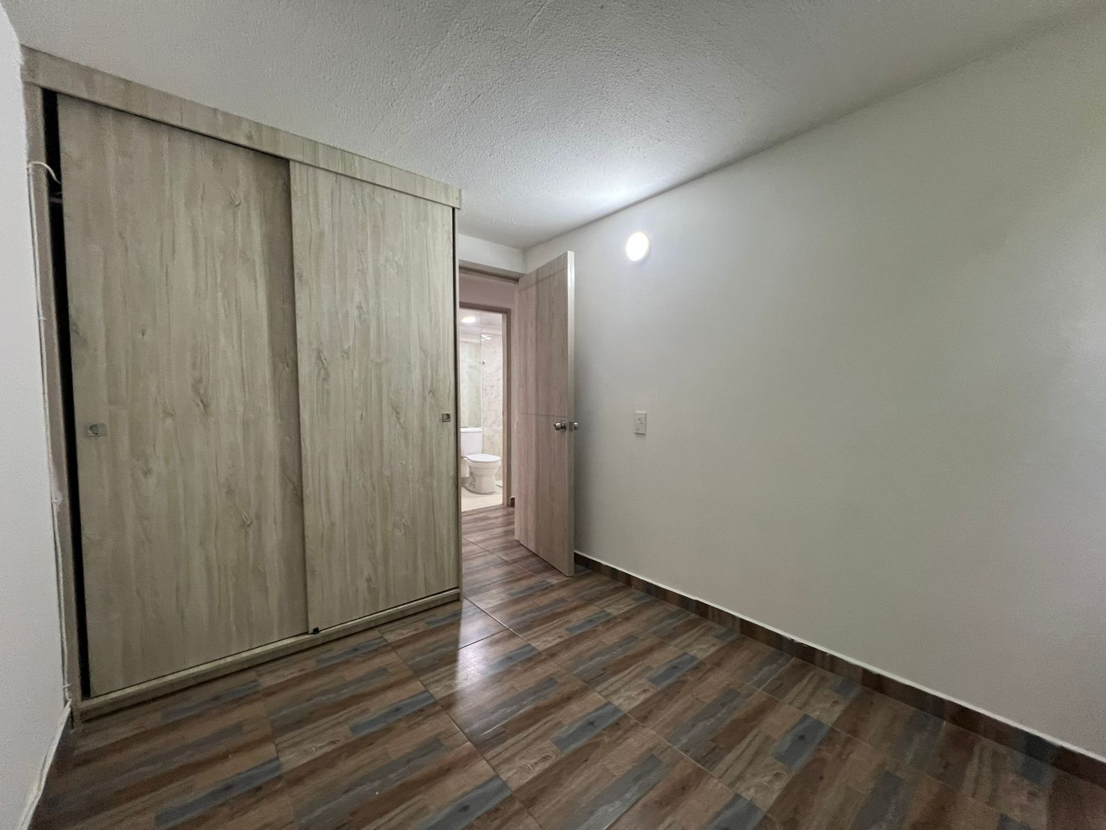 Apartamento en venta en El Dorado, Envigado · foto 13 de 17