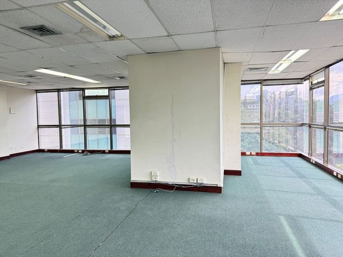 Oficina en arriendo en Patio Bonito, Medellín, 90 m² · foto 6 de 12