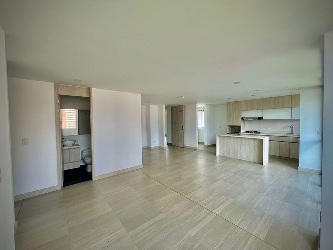 Apartamento de 2 alcobas en venta en La Barquereña, Sabaneta, 72 m² · foto 6 de 12
