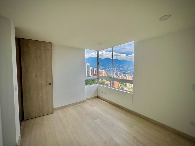 Apartamento de 2 alcobas en venta en La Barquereña, Sabaneta, 72 m² · foto 8 de 12