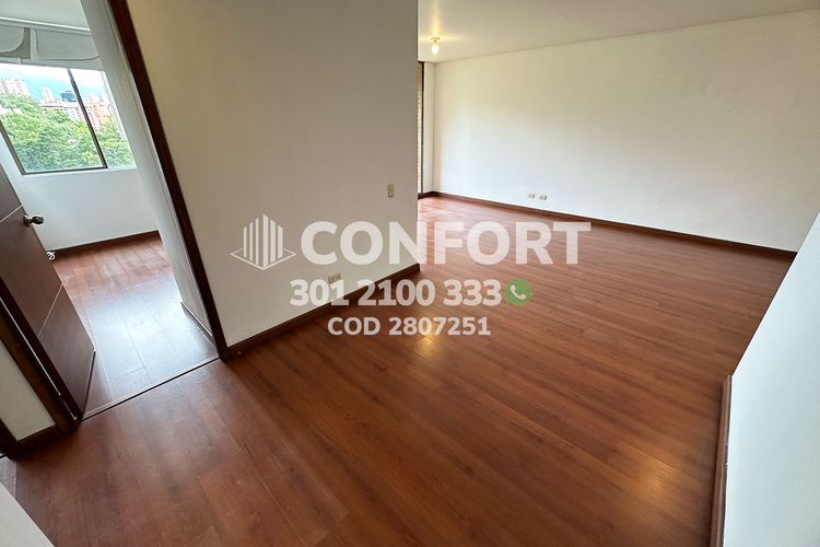 Apartamento de 3 alcobas en arriendo en Altos Del Poblado, Medellín, 103 m² · foto 8 de 24