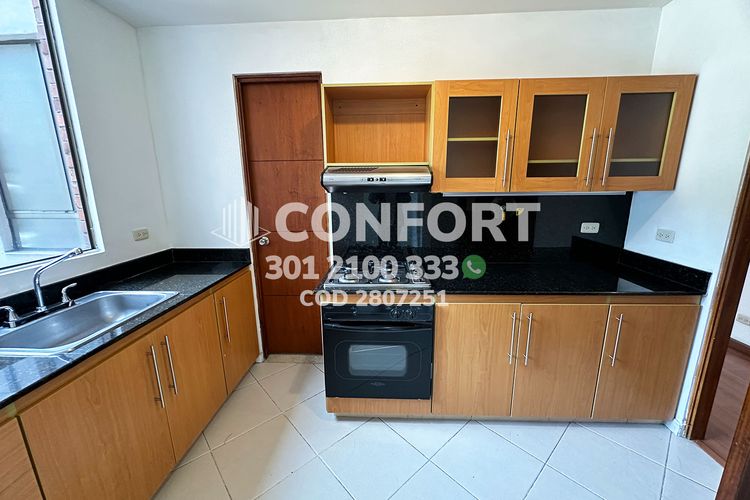 Apartamento de 3 alcobas en arriendo en Altos Del Poblado, Medellín, 103 m² · foto 12 de 24