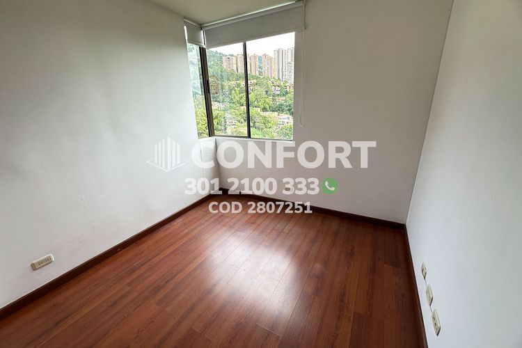 Apartamento de 3 alcobas en arriendo en Altos Del Poblado, Medellín, 103 m² · foto 17 de 24