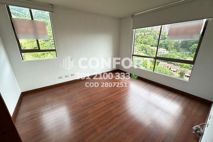 Apartamento de 3 alcobas en arriendo en Altos Del Poblado, Medellín, 103 m² · foto 23 de 24