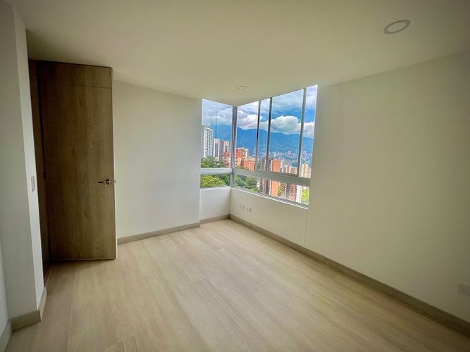 Apartamento de 2 alcobas en venta en La Doctora, Sabaneta, 80 m² · foto 10 de 18