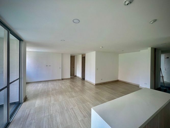 Apartamento de 2 alcobas en venta en La Doctora, Sabaneta, 74 m² · foto 11 de 18