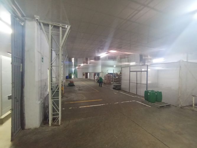 Bodega en arriendo en Guacanda, Yumbo, 2357 m² · foto 6 de 16