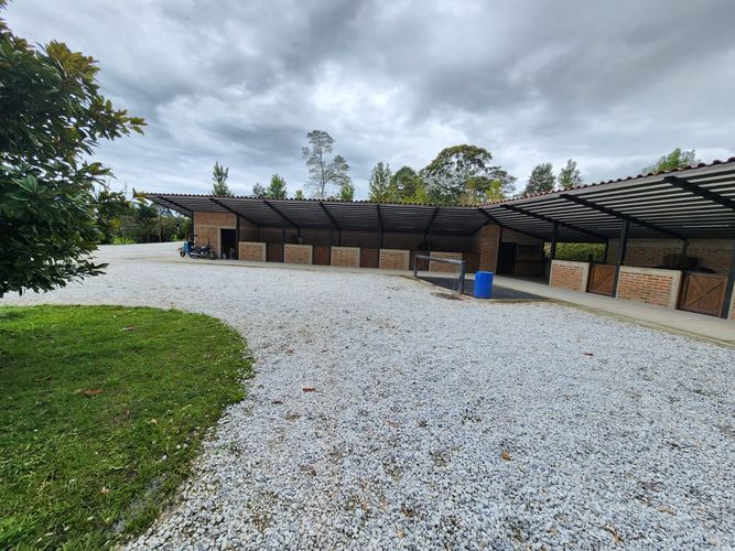 Finca en venta en El Carmen De Viboral, El Carmen de Viboral, 250 m² · foto 7 de 22