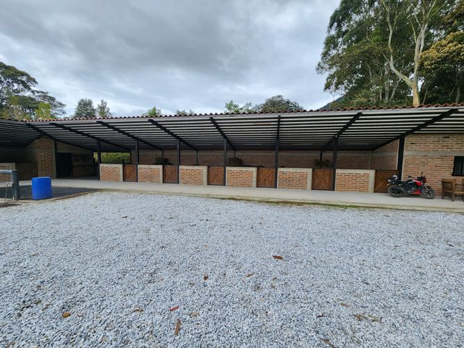 Finca en venta en El Carmen De Viboral, El Carmen de Viboral, 250 m² · foto 8 de 22