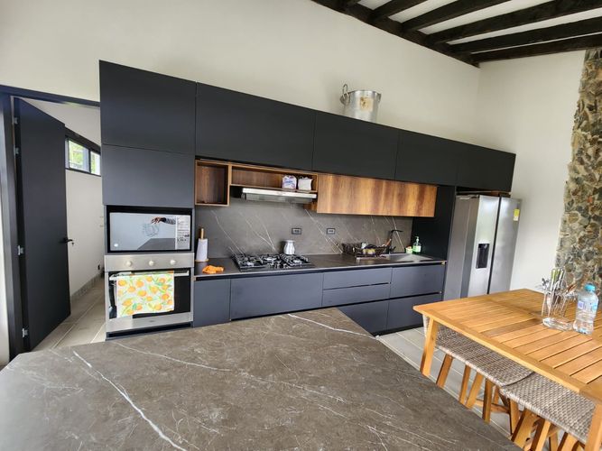 Finca en venta en El Carmen De Viboral, El Carmen de Viboral, 250 m² · foto 9 de 22