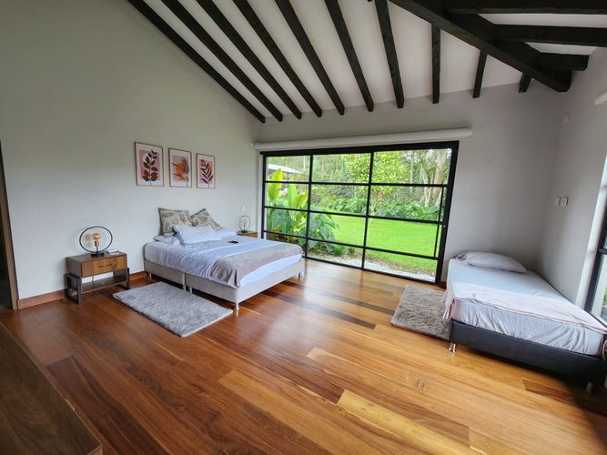 Finca en venta en El Carmen De Viboral, El Carmen de Viboral, 250 m² · foto 13 de 22