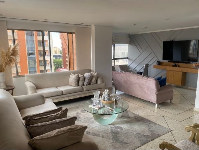 Apartamento de 3 alcobas en venta en Villa Country, Barranquilla, 190 m² · foto 2 de 24