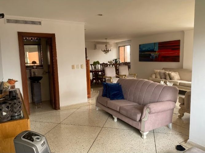 Apartamento de 3 alcobas en venta en Villa Country, Barranquilla, 190 m² · foto 5 de 24