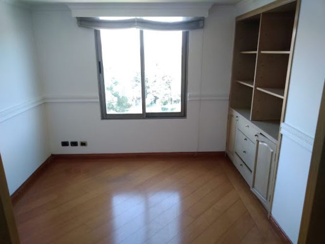 Apartamento de 4 alcobas en venta en El Batán, Bogotá, 295 m² · foto 8 de 24