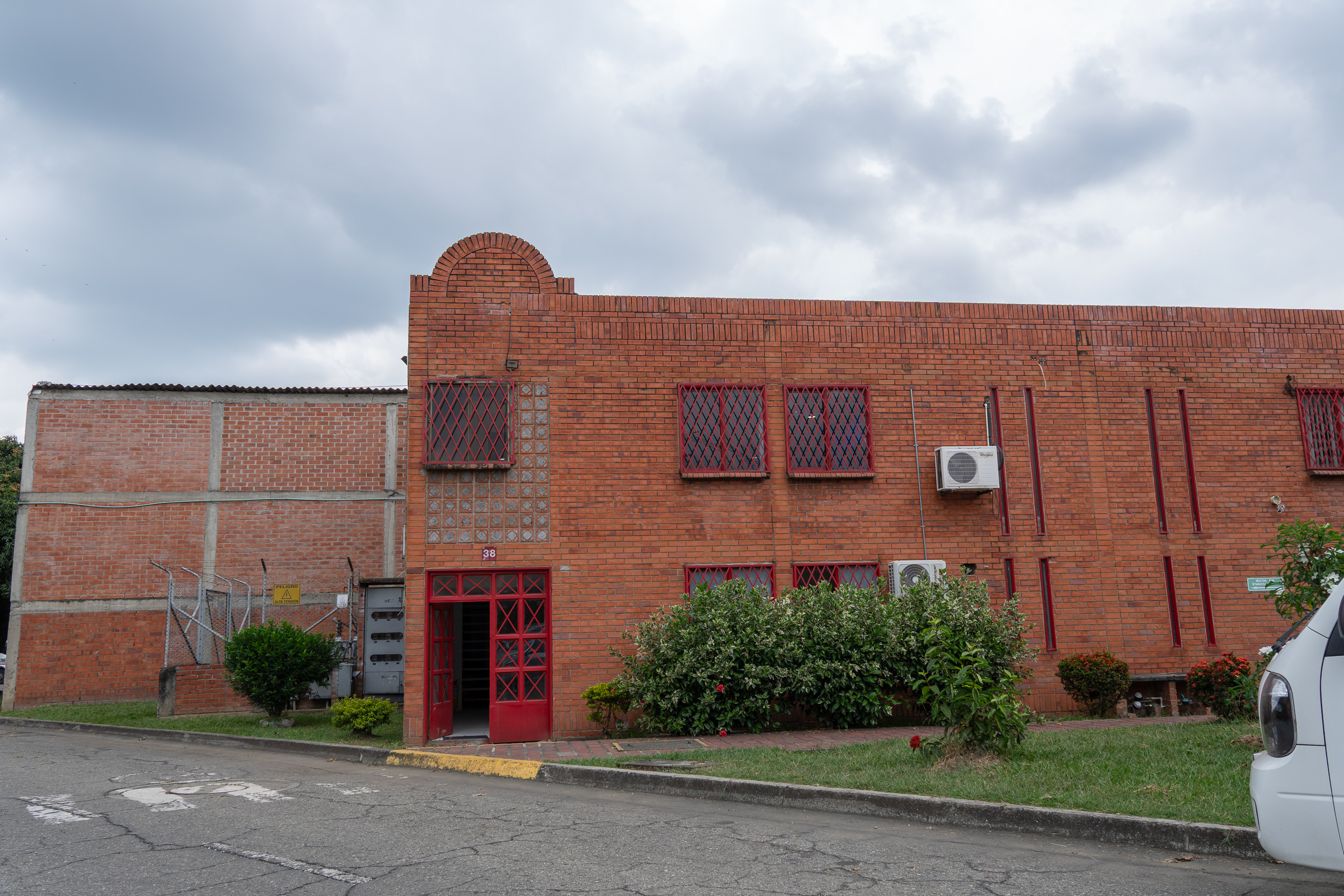 Warehouse for rent in Cali, Cali