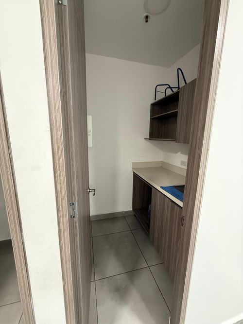 Oficina en arriendo en Astorga, Medellín, 50 m² · foto 5 de 9