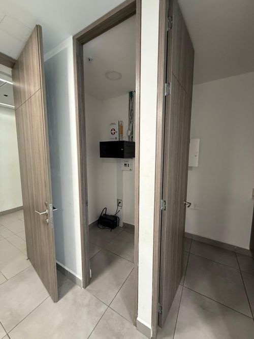 Oficina en arriendo en Astorga, Medellín, 50 m² · foto 6 de 9