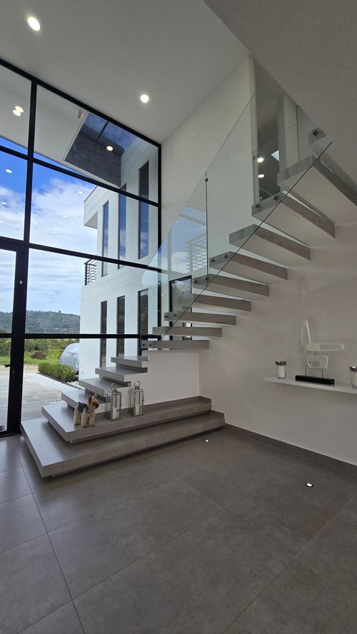 Casa de 3 alcobas en venta en Ruitoque, Girón, 381 m² · foto 14 de 22
