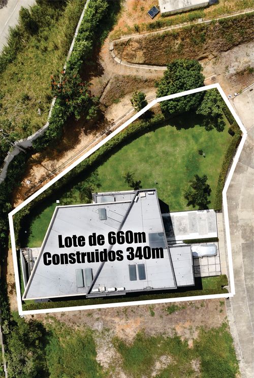 Casa de 3 alcobas en venta en Ruitoque, Girón, 381 m² · foto 22 de 22