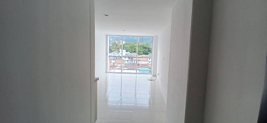 Apartamento de 2 alcobas en venta en Universidad, Bucaramanga, 65 m² · foto 3 de 21