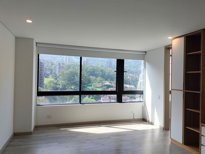 Apartamento de 2 alcobas en venta en El Poblado, Medellín, 125 m² · foto 13 de 19