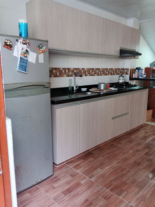 Casa de 3 alcobas en venta en Comuneros, Bucaramanga, 173 m² · foto 5 de 7