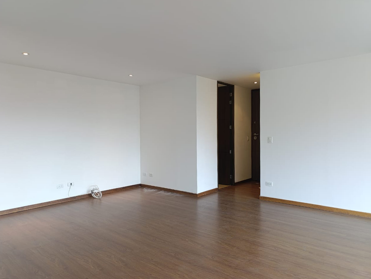 Apartamento en venta en El Poblado, Medellín · foto 5 de 17