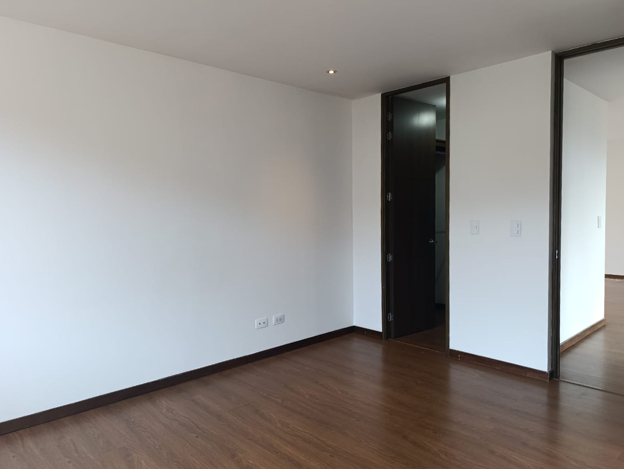 Apartamento en venta en El Poblado, Medellín · foto 12 de 17