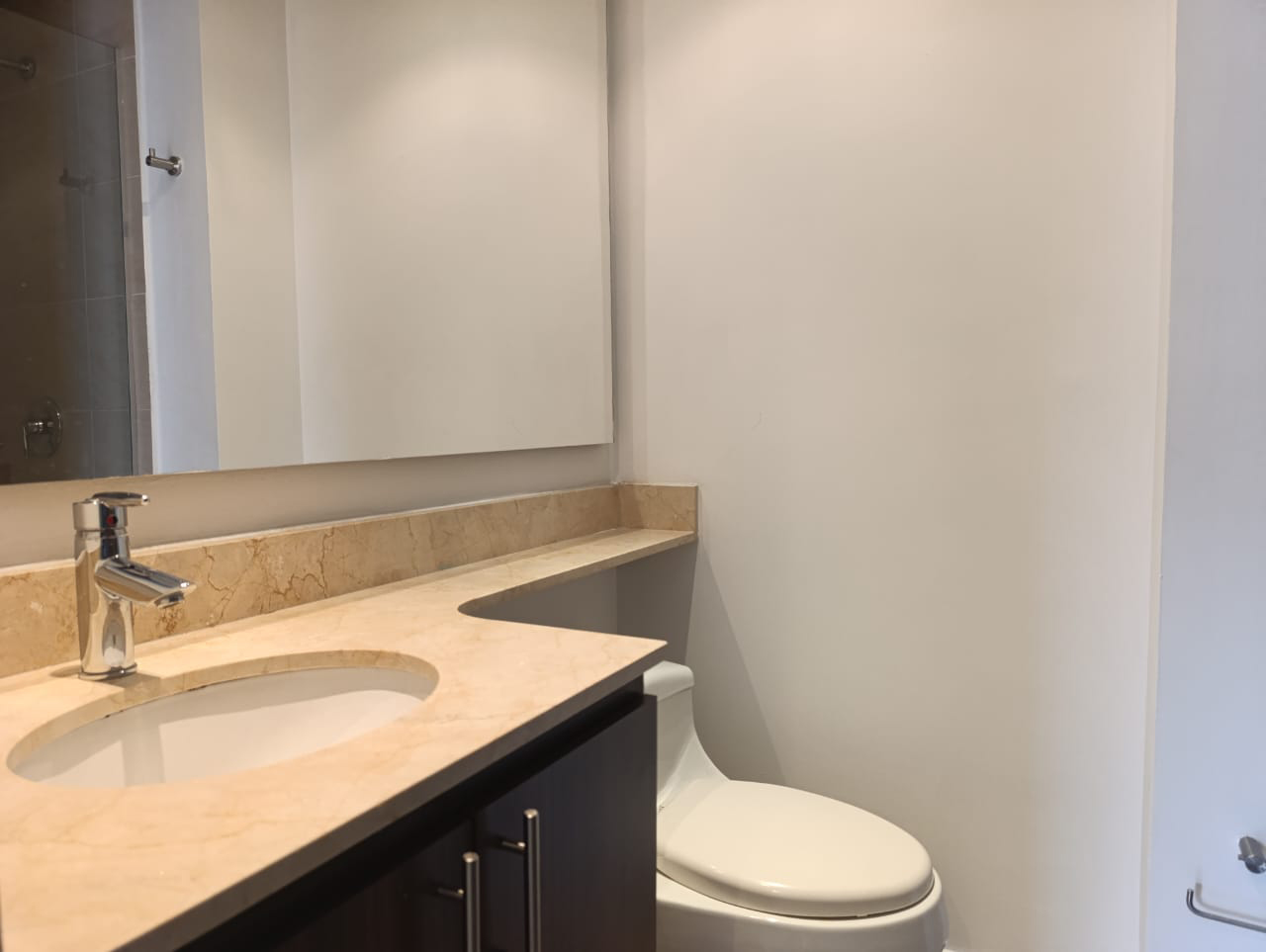 Apartamento en venta en El Poblado, Medellín · foto 16 de 17