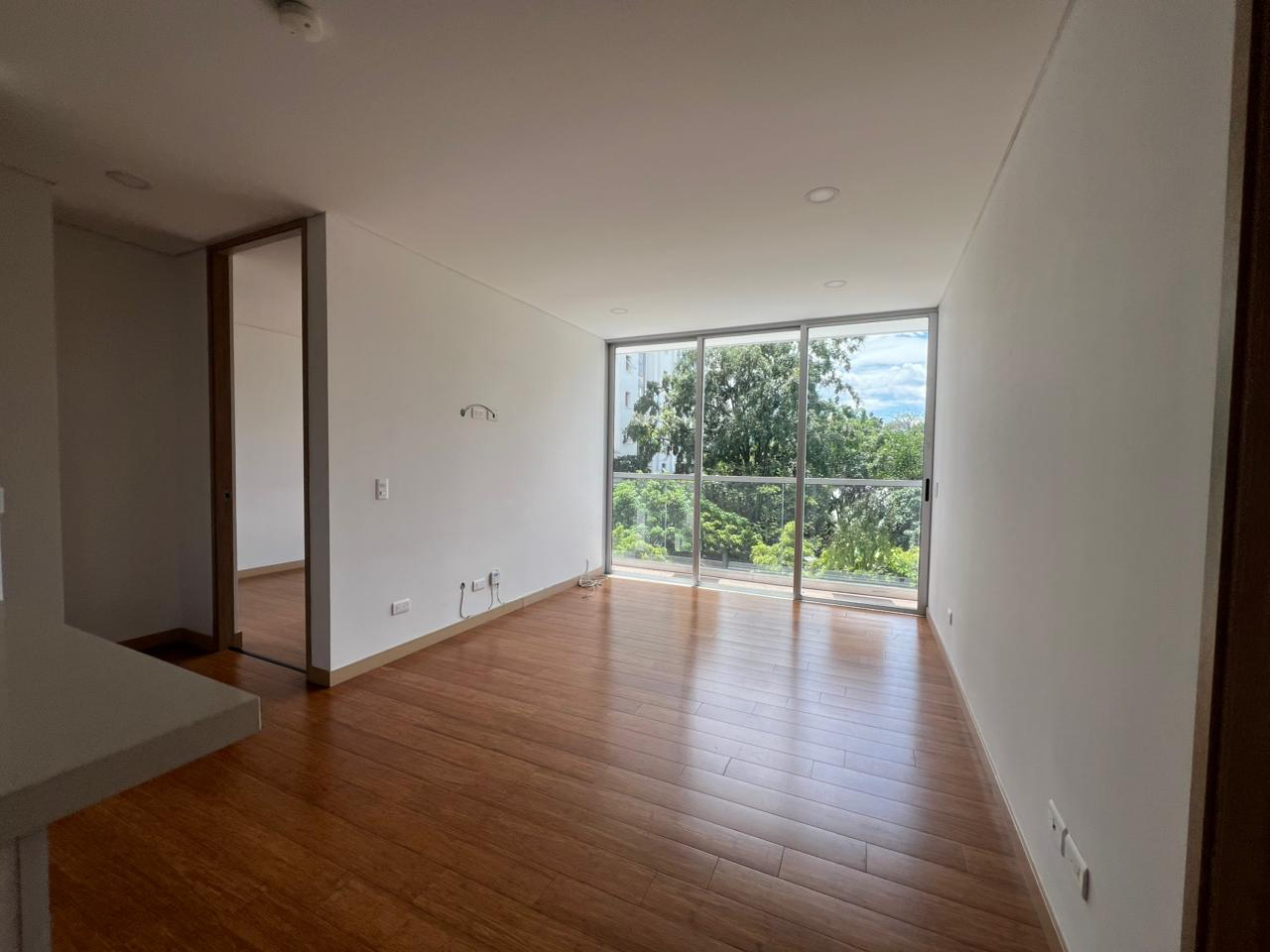 Apartamento en arriendo en El Poblado, Medellín · foto 2 de 20