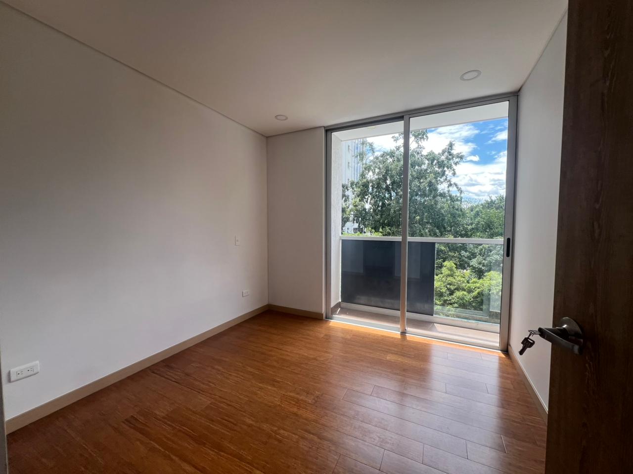 Apartamento en arriendo en El Poblado, Medellín · foto 7 de 20
