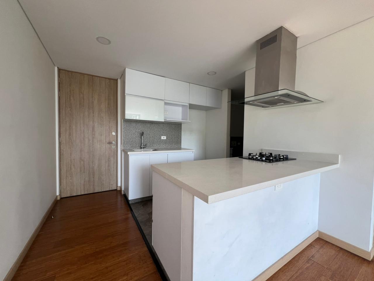 Apartamento en arriendo en El Poblado, Medellín · foto 9 de 20