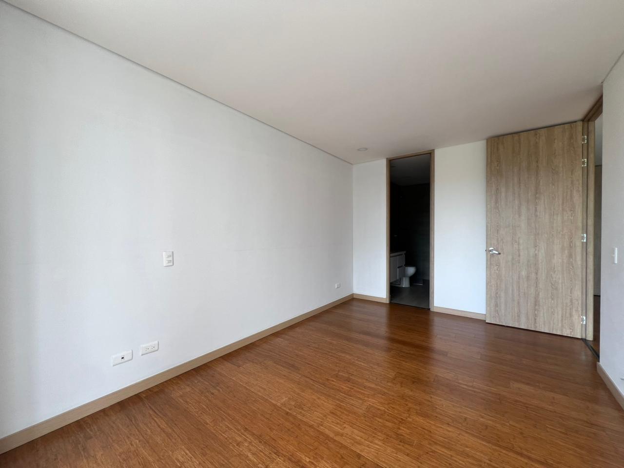 Apartamento en arriendo en El Poblado, Medellín · foto 16 de 20