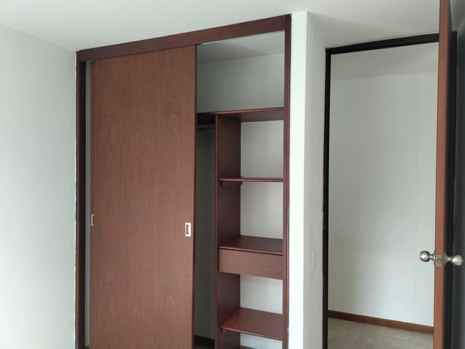 Apartamento de 3 alcobas en arriendo en El Poblado, Medellín, 89 m² · foto 13 de 19